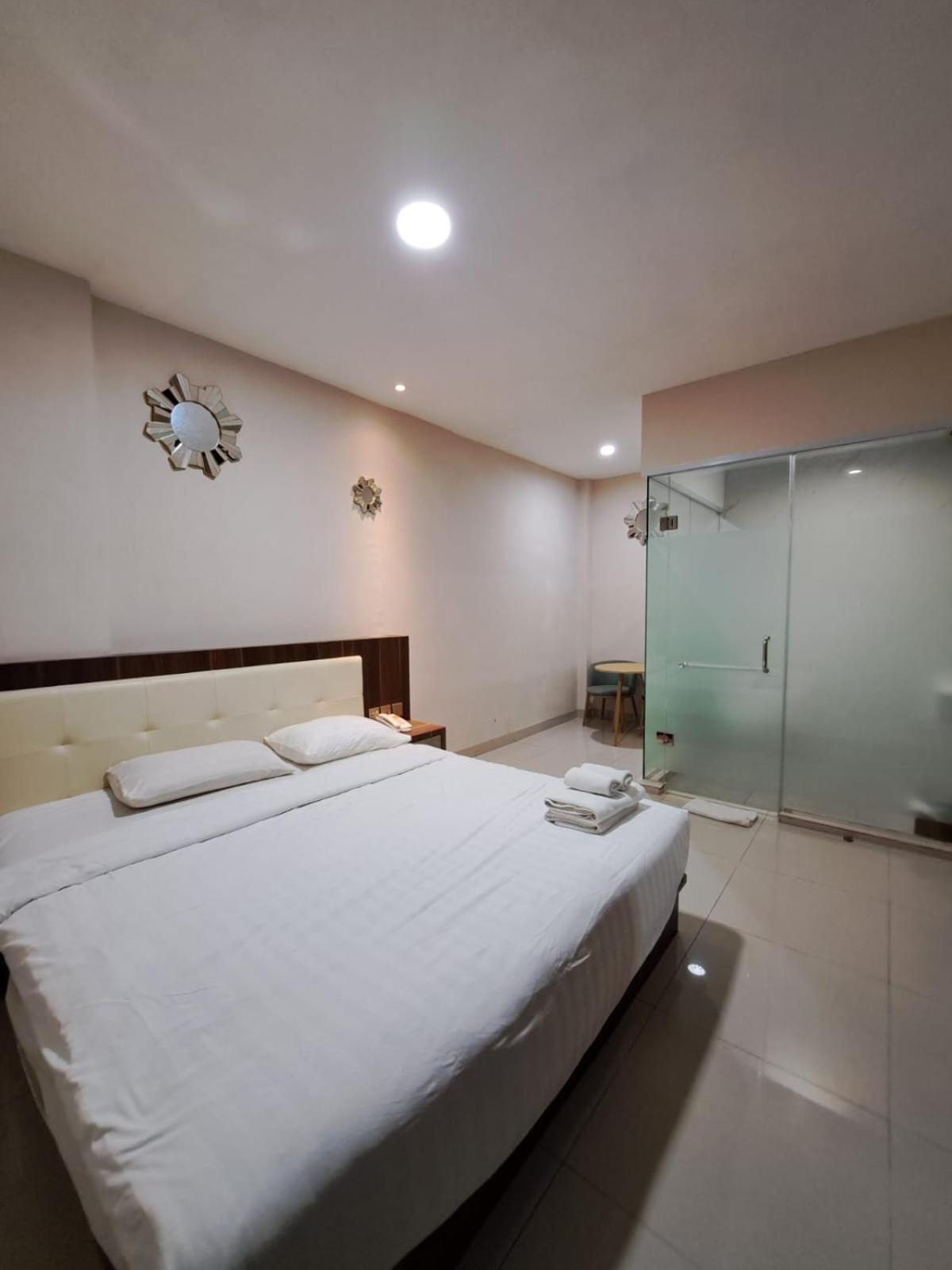 Hotel Morena Batam ภายนอก รูปภาพ